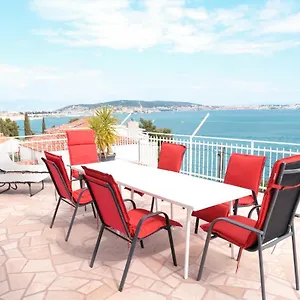 Apartament Nede
