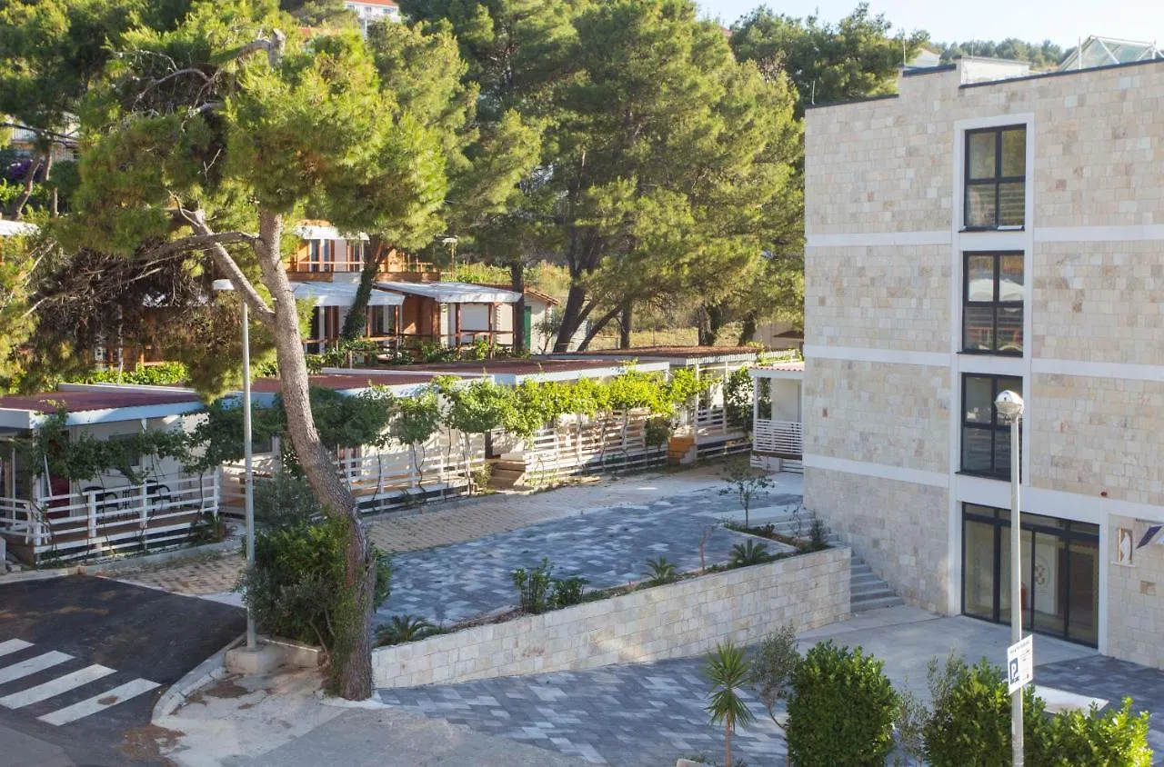 Mobile Homes Sveti Kriz تروغير منتزه العطل